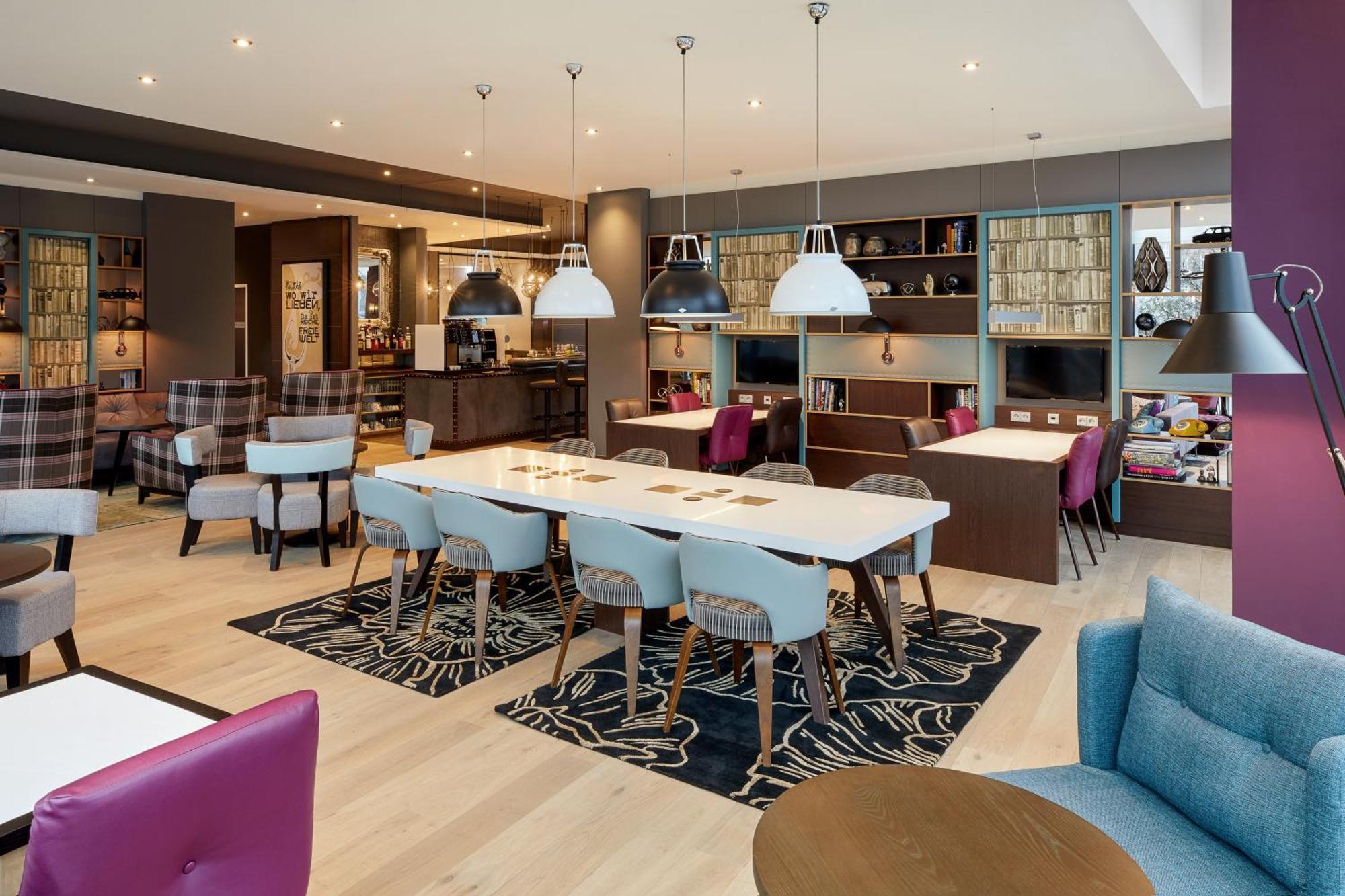Premier Inn Hamburg City Zentrum Buitenkant foto